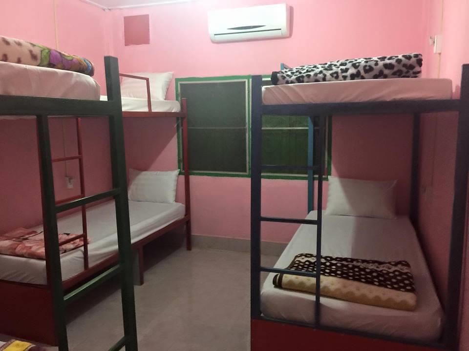 Real Vang Vieng Backpacker Hostel Eksteriør bilde