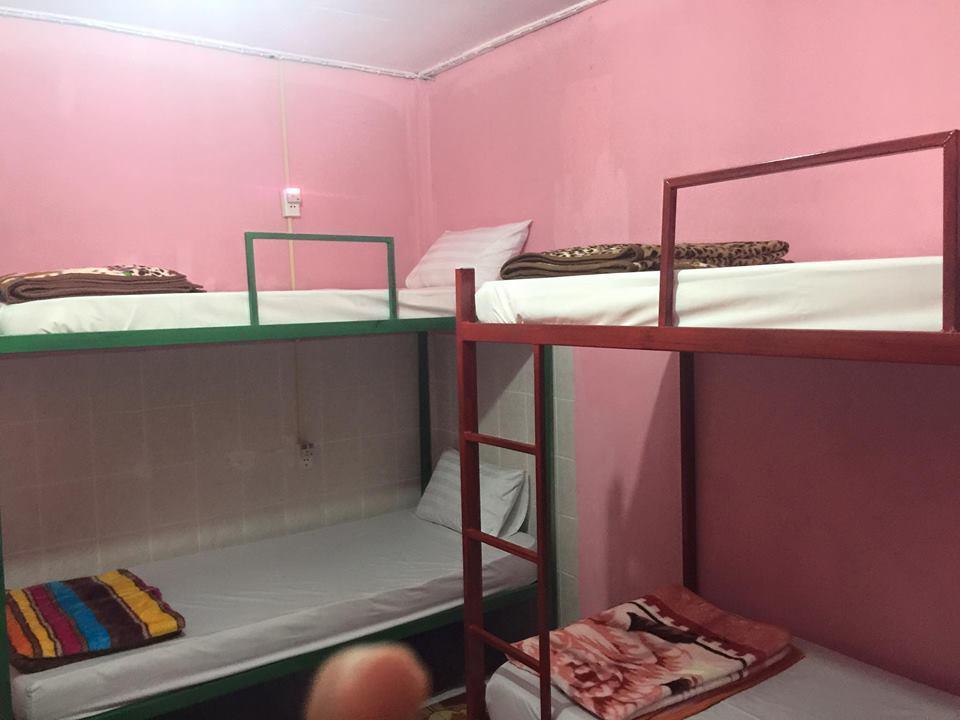 Real Vang Vieng Backpacker Hostel Eksteriør bilde