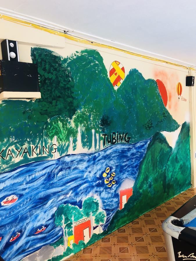 Real Vang Vieng Backpacker Hostel Eksteriør bilde
